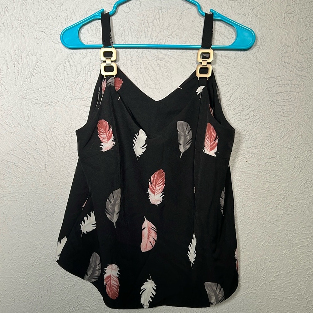 SHEIN Black Feather Print Top